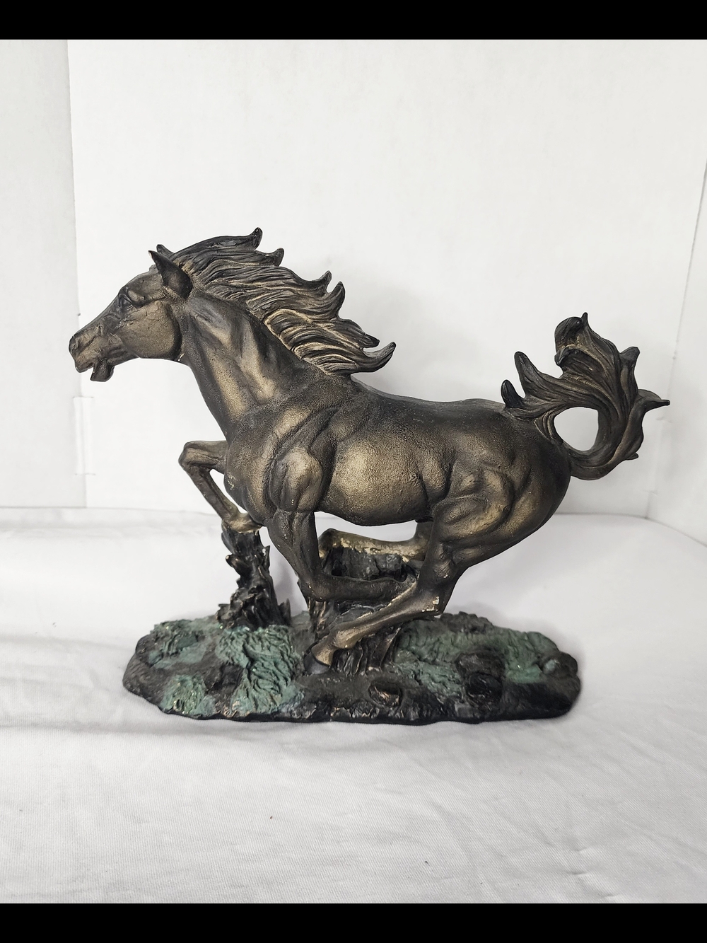 Galloping Mustang Horse Sculpture Bronze Finish Western Wild Stallion Statue